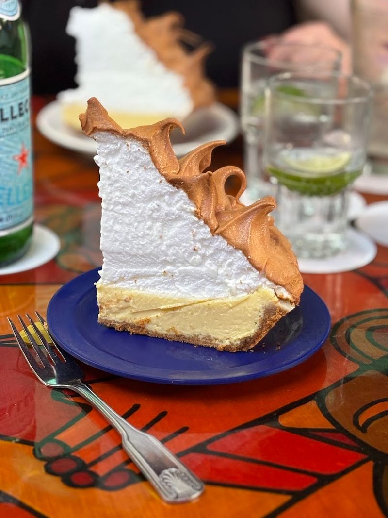 Blue Heaven (Key West) &mdash; Key Lime Pie