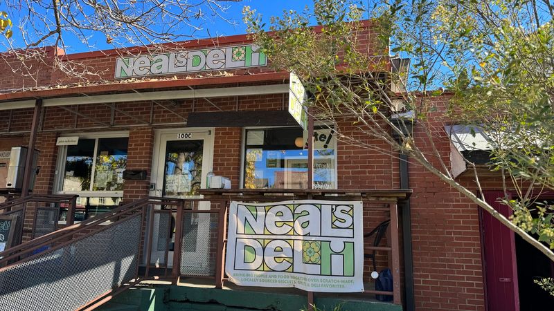 Neal's Deli – Carrboro