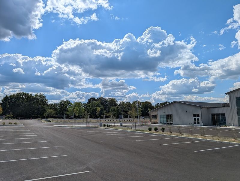 Completely Free Admission with Generous Parking