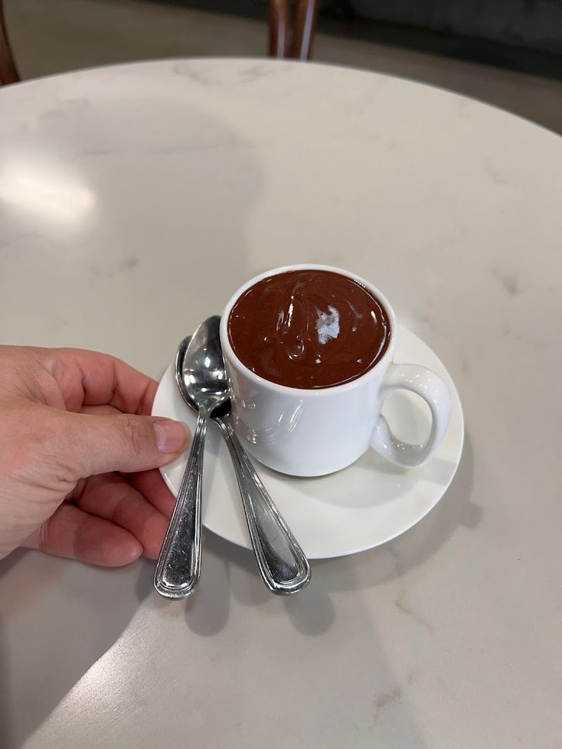 Tasting Experience: From Drinking Chocolate to Fresh Truffles