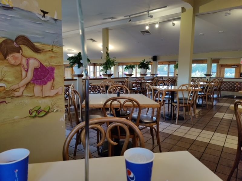 What Keeps People Coming Back Is Harder to Describe Than the Food