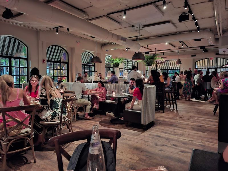 The Rare Restaurant That Works for Date Night, Groups, and Solo Seats