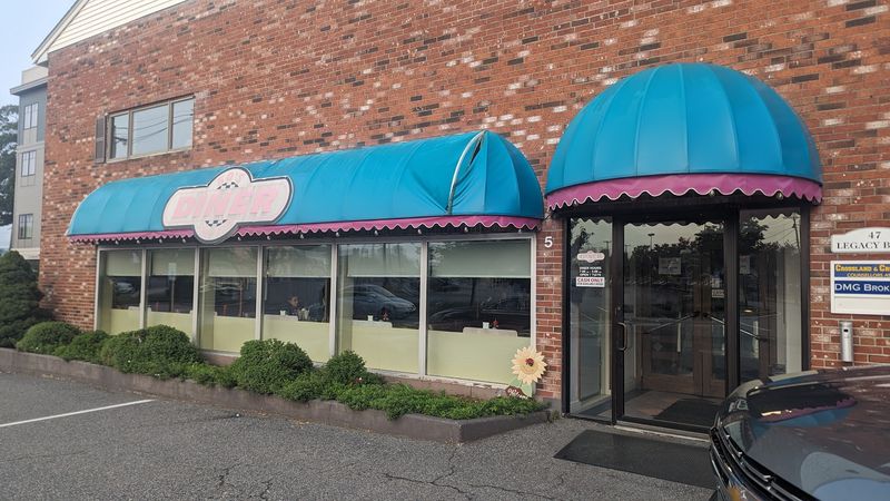 What the 50's Diner Actually Represents in 2025