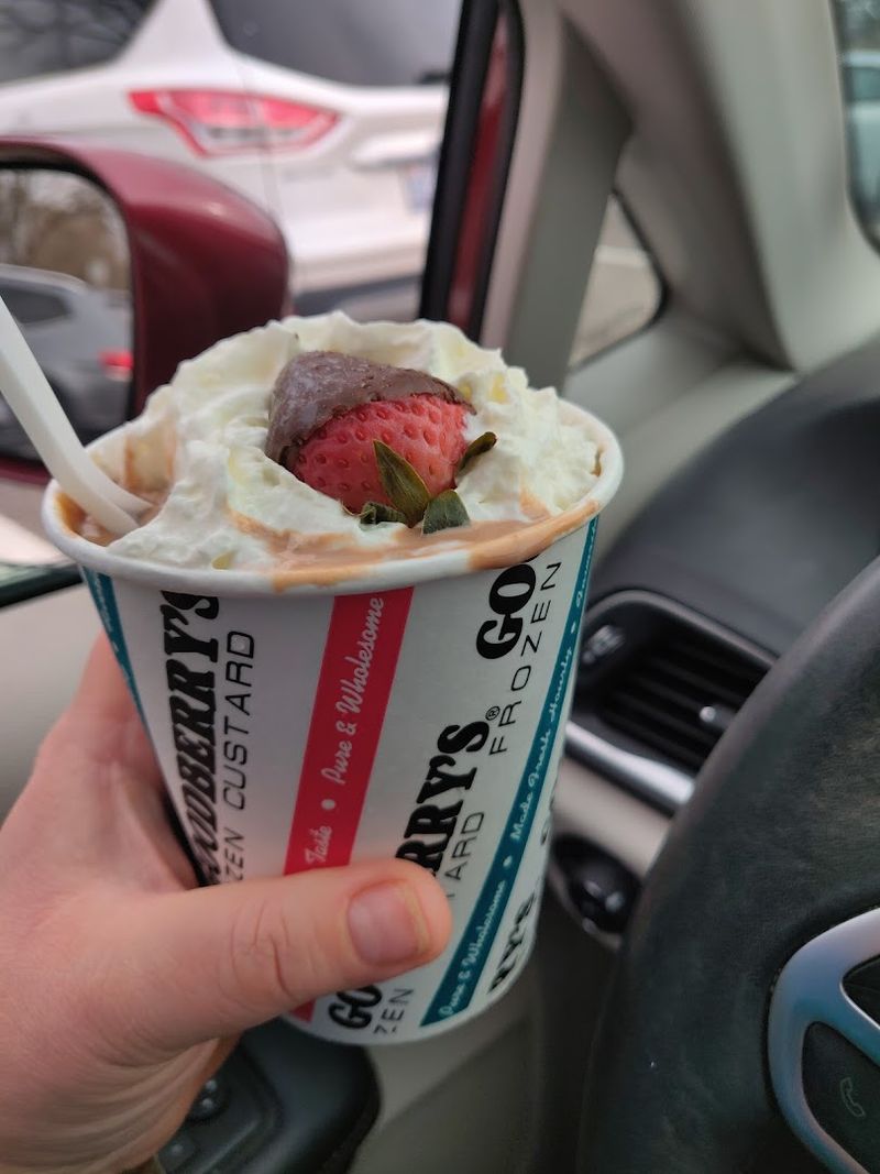 The Famous Concrete That Defies Gravity