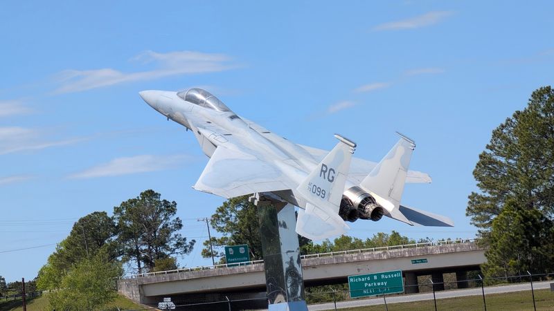 The Outdoor Aircraft Display That Hits You First