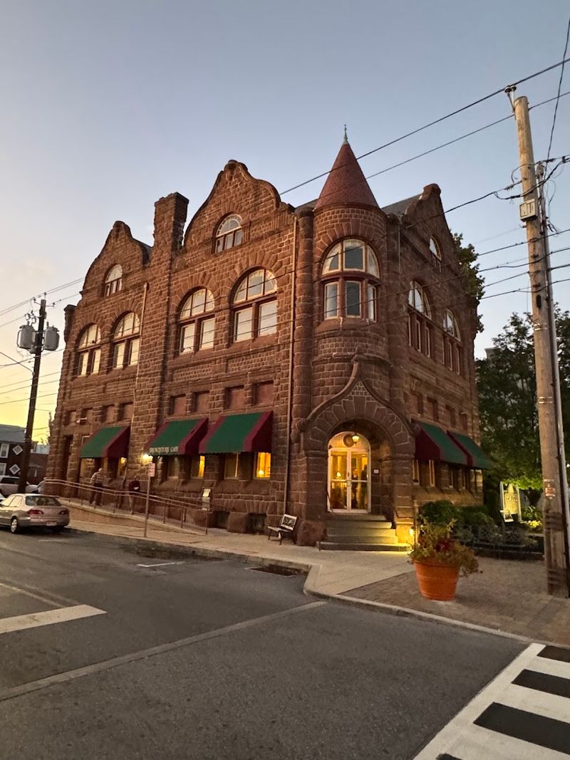 A Pre-Ride Look at Middletown