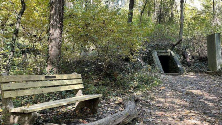 You Can Walk Into the Pennsylvania Cave Where America&rsquo;s First Doomsday Cult Waited for the Apocalypse in 1694