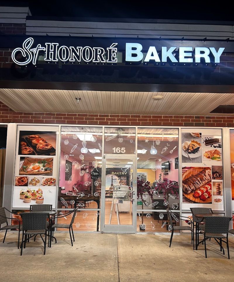 BAKERY ST HONORE (Raleigh)