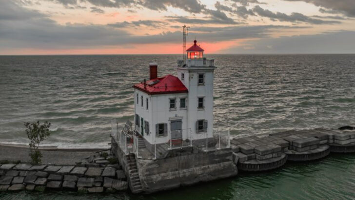 10 Ohio Lakeside Towns Perfect for Quiet Morning Walks in May