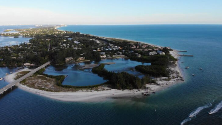 10 Secluded North Carolina Beaches That Deserve More Attention