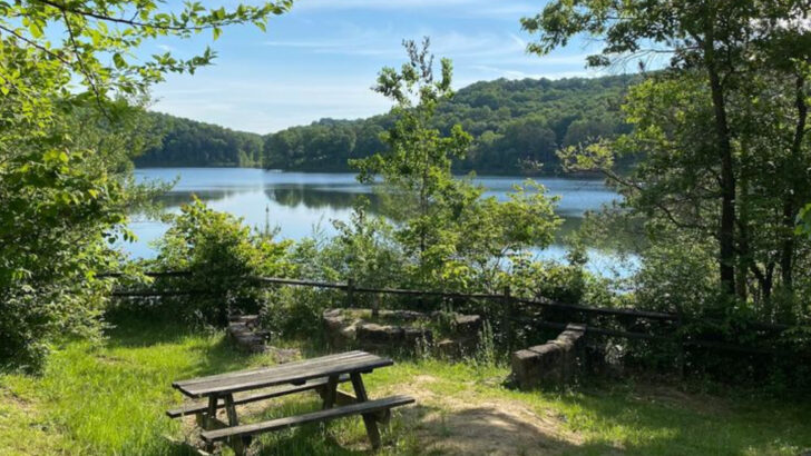 11 Beautiful State Parks In Ohio To Visit This May Before The Summer Crowds