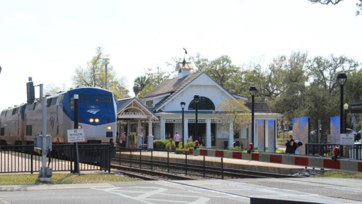 11 Charming Towns in Florida That Feel Straight Out of a Hallmark Film
