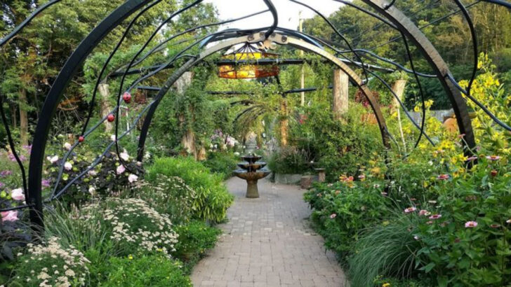 11 Hidden Gardens in North Carolina Full of Quiet Paths and Storybook Scenery