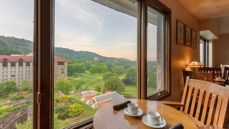 The Omni Grove Park Inn & Spa (Asheville)