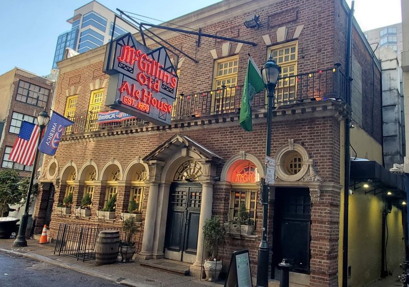 McGillin&rsquo;s Olde Ale House