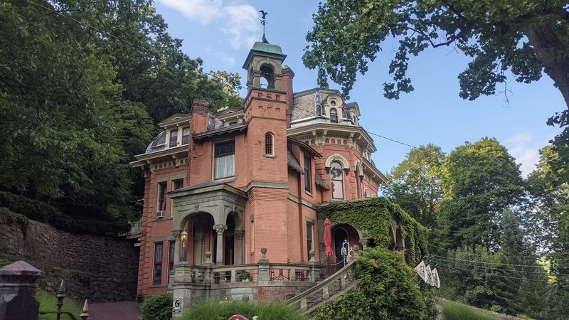 Jim Thorpe, Carbon County