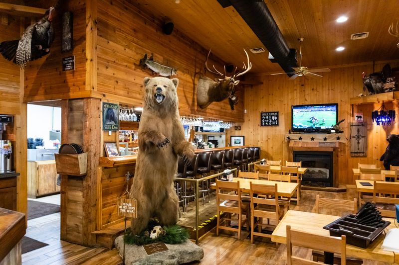 The Bear's Den Steakhouse &ndash; Cambridge