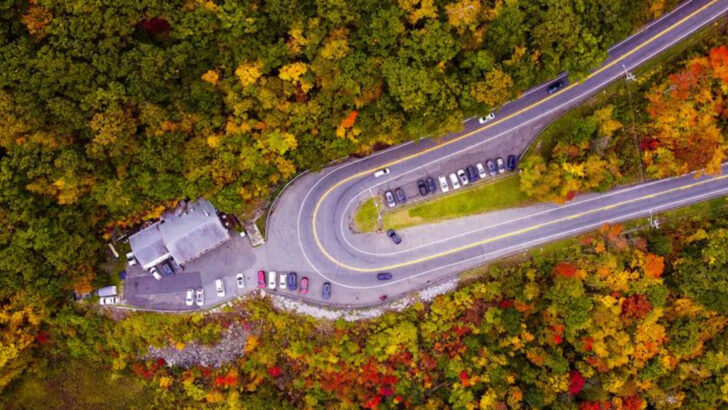 12 Scenic Drives in Massachusetts That Turn A Simple Day Trip Into A Full Adventure