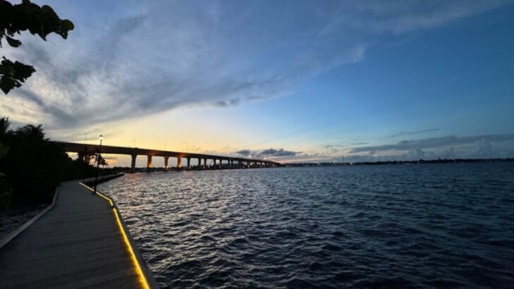 12 Waterfront Walks in Florida Perfect for Slow Spring Evenings