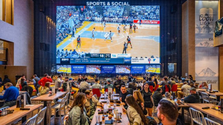 13 North Carolina Sports Bars and Grill Restaurants With Serious Local Followings