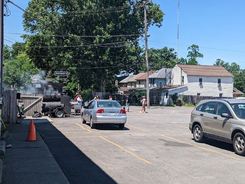 Ray Ray's Hog Pit (Columbus)
