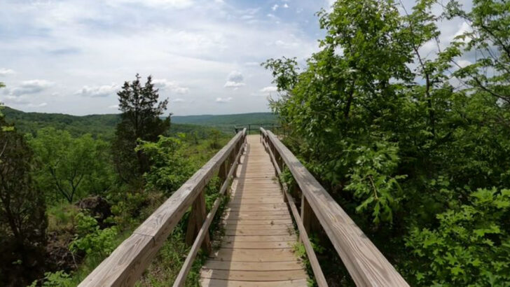 14 Natural Wonders Across Ohio That Feel Too Striking To Skip This Year