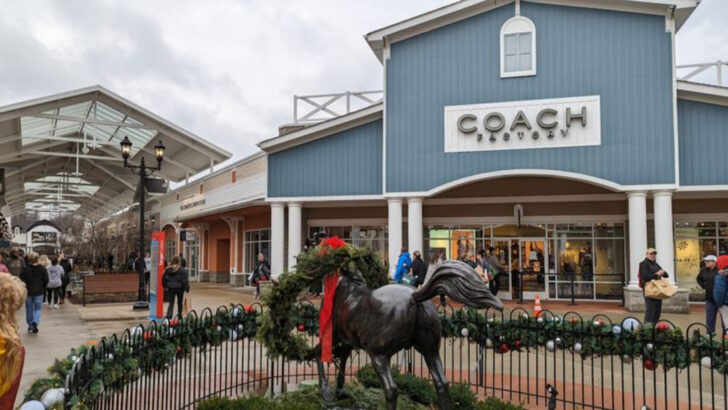 14 Pennsylvania Outlet Malls Worth The Drive For Bargain Hunters In 2026