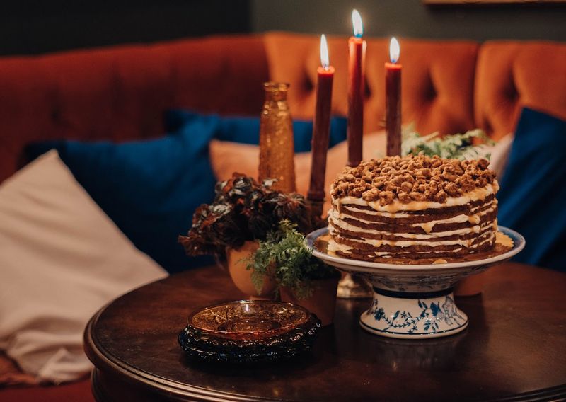Farm-to-Table Dinners, Breakfast Decisions, and a Good Bar