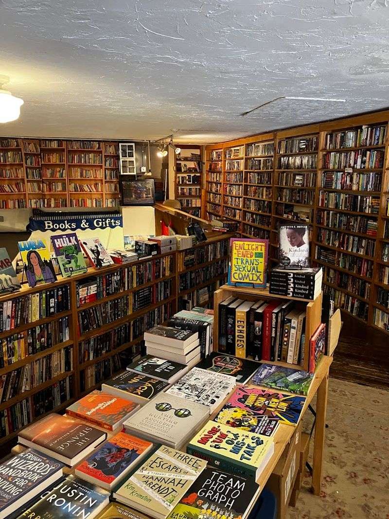 The Perfect Balance of New and Used Books