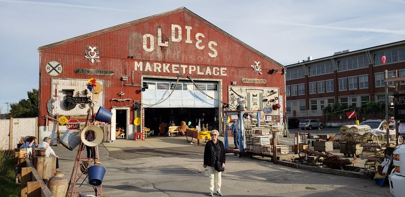 Oldies Marketplace - Newburyport, MA
