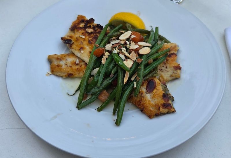 L'Albatros Brasserie - Cleveland, Cuyahoga County