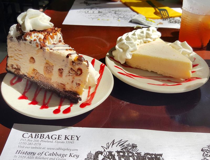 Cabbage Key Inn & Restaurant - Pineland, Lee County