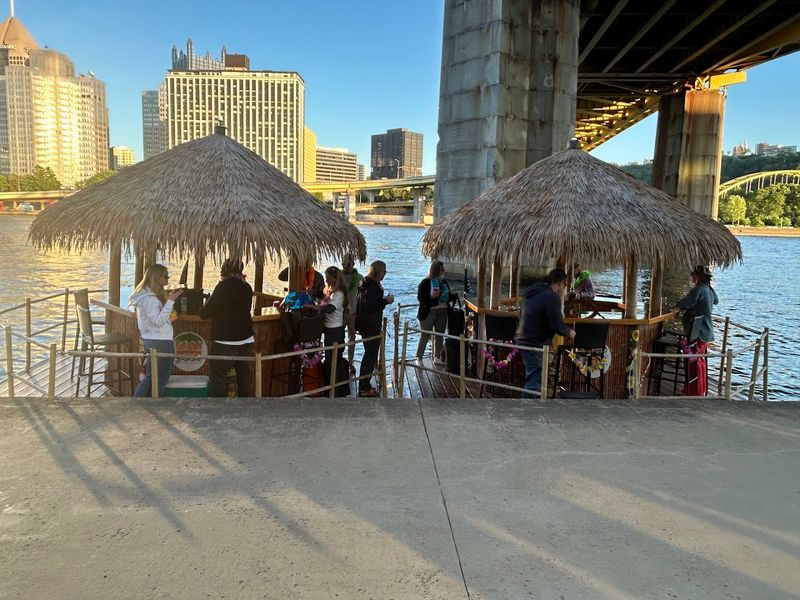 Cruisin' Tikis Pittsburgh