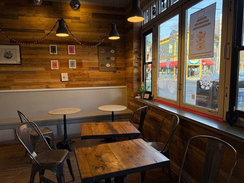 Union Square Donuts (Somerville, Boston)
