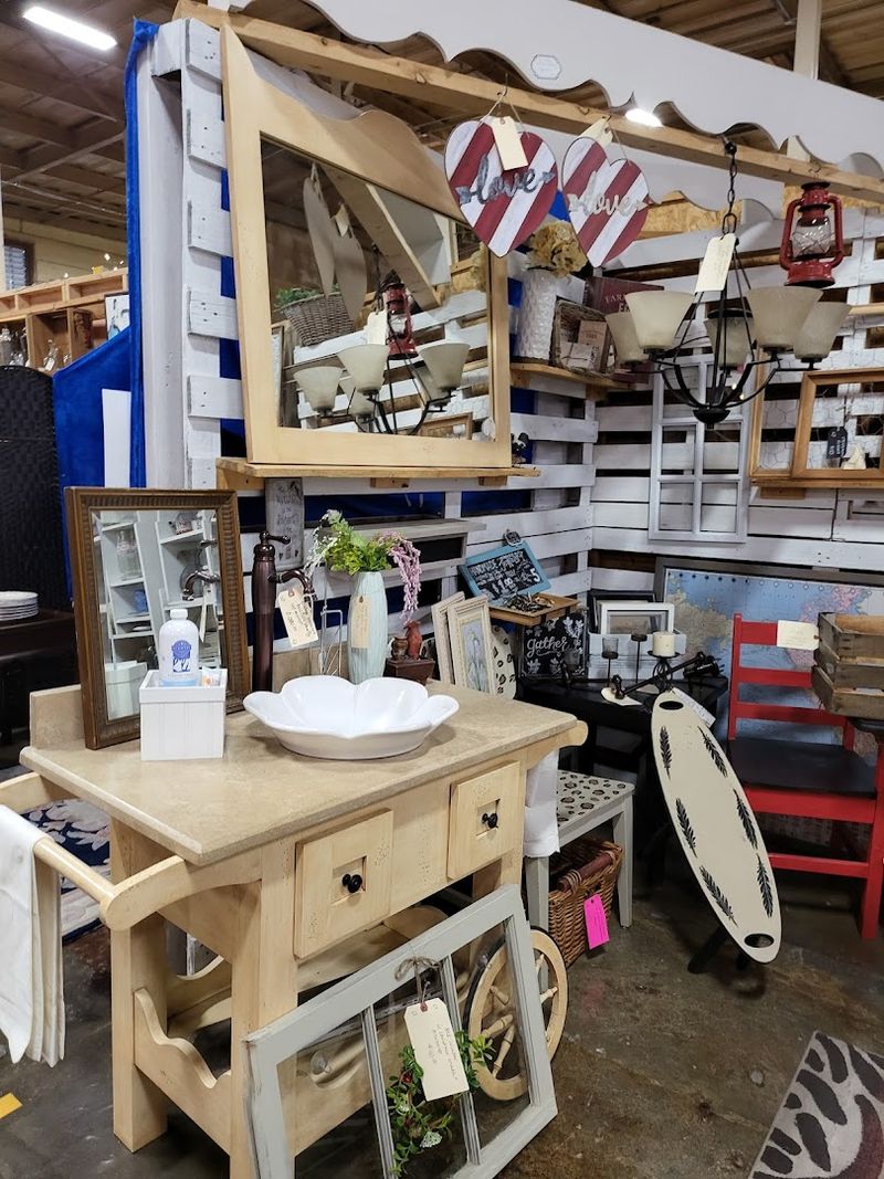 Vintage Finds With a Carolina Accent