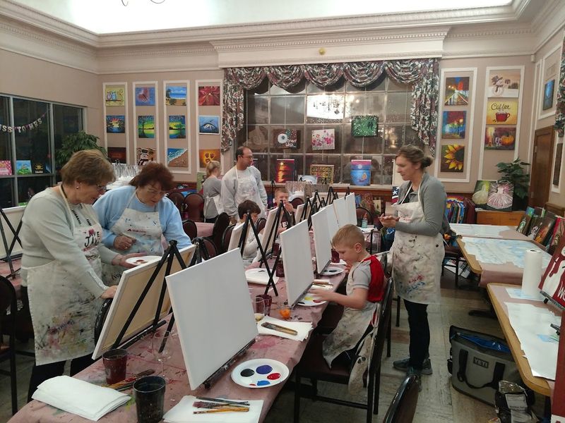Premier Paint And Sip Studio