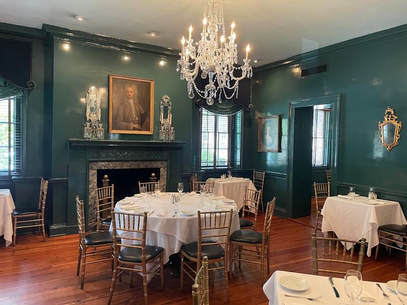 The Olde Pink House (Savannah)
