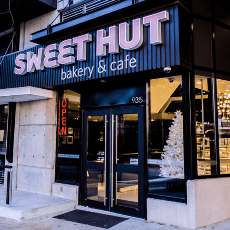 Sweet Hut Bakery & Cafe (Atlanta)
