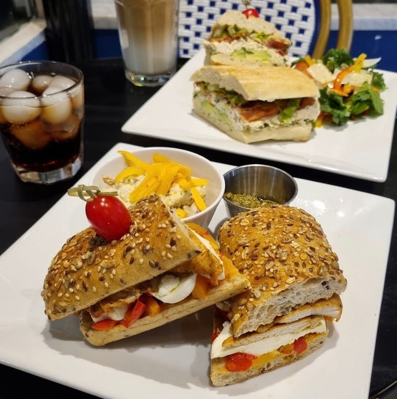 Cafe Luna, Cambridge