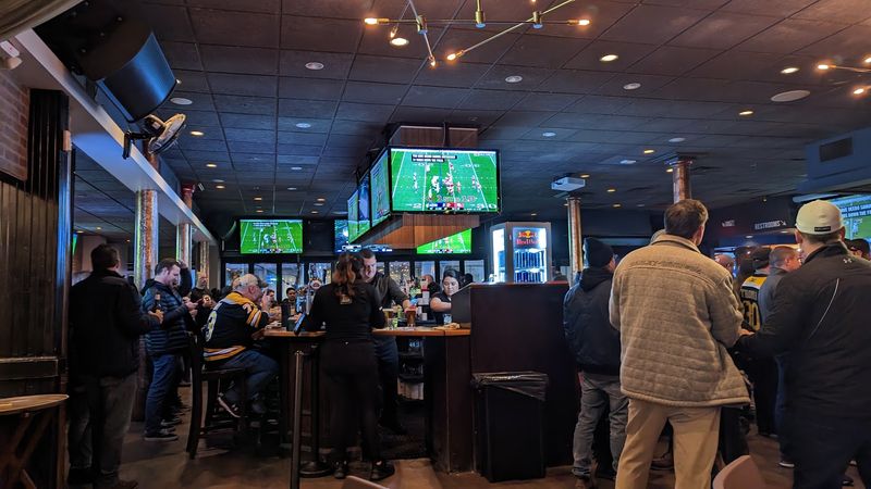 The Harp &mdash; Boston