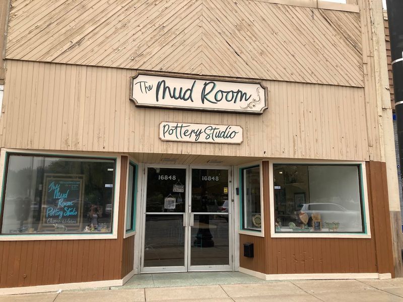The Mud Room - Dore Ceramics
