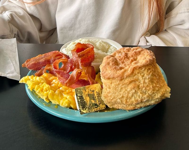 The Buttered Biscuit (Waynesville)