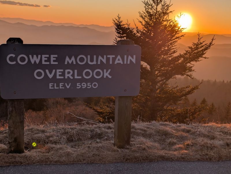 Cowee Mountain Overlook