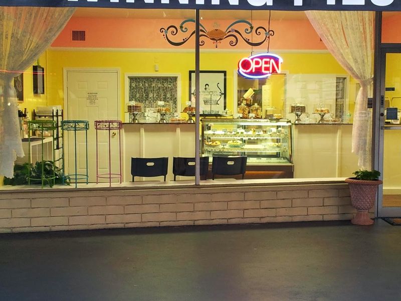 Sister Honey’s Bakery (Orlando)