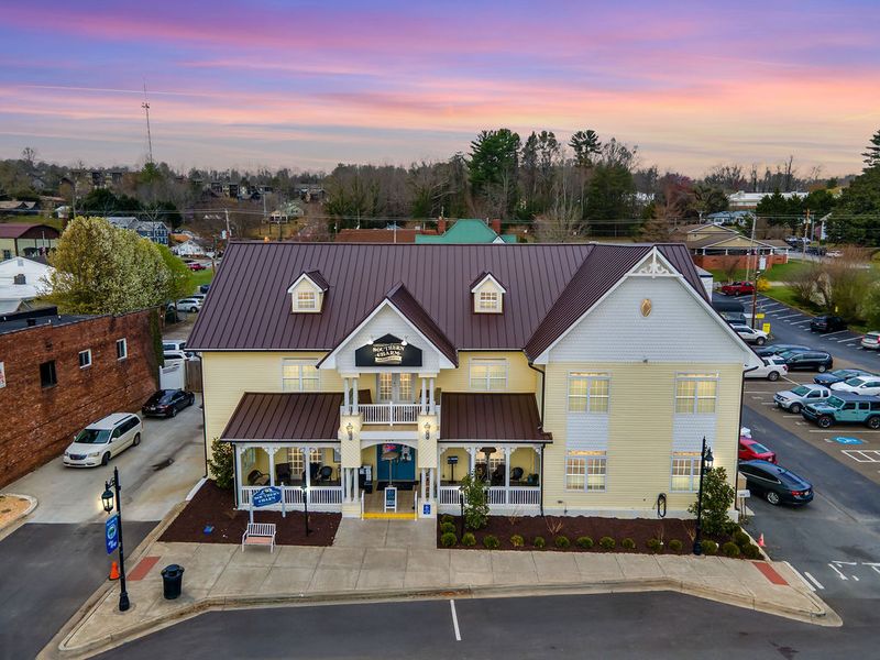 Southern Charm (Blue Ridge, GA)