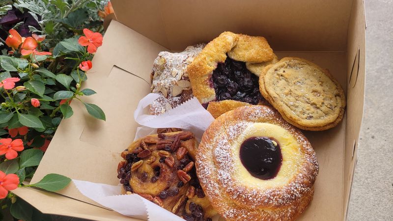 Seasonal Finds and Take-Home Temptations