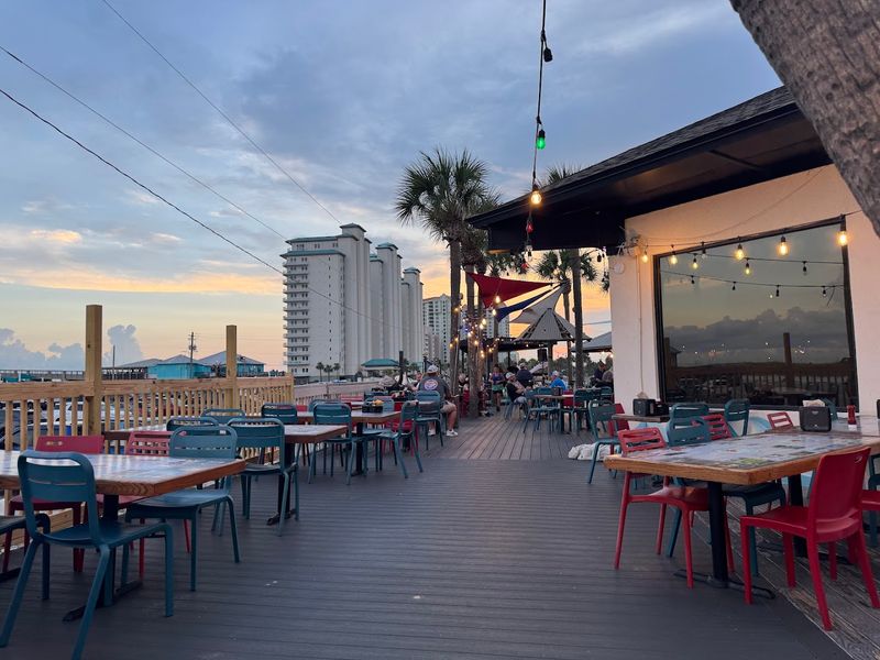 Andy D&rsquo;s Beachside Restaurant & Deck Bar (Navarre Beach)