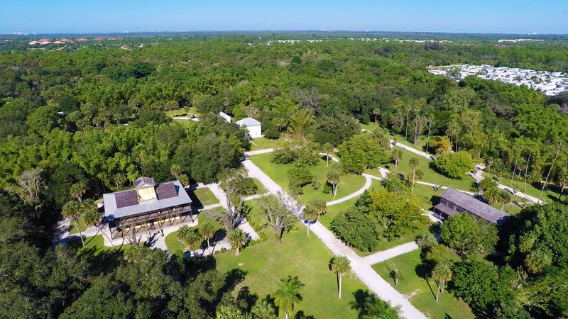 Close To Beaches And Attractions In Southwest Florida