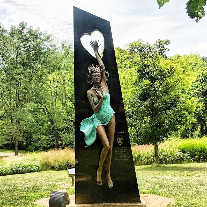 Pyramid Hill Sculpture Park & Museum