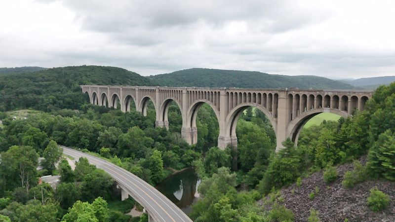 Tunkhannock Viaduct (Nicholson)